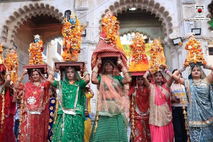 Gangaur Festival castle and king