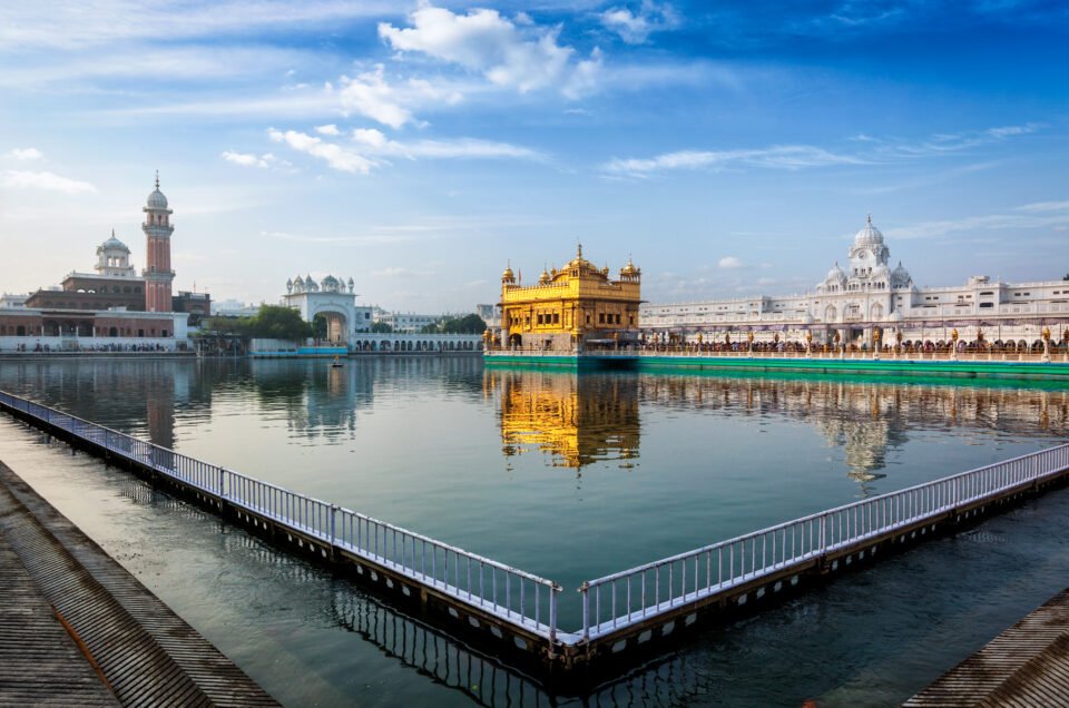 Top 5 Reasons Why Amritsar is a Must-Visit on the Golden Triangle Tour