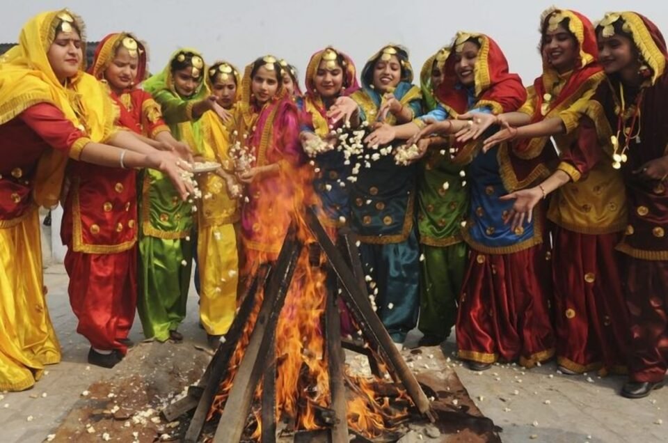 Lohri Bonfire Festival by castle and king, luxury rajasthan tours